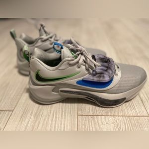 Zoom Freak 3- Men’s 10- New, Without Box